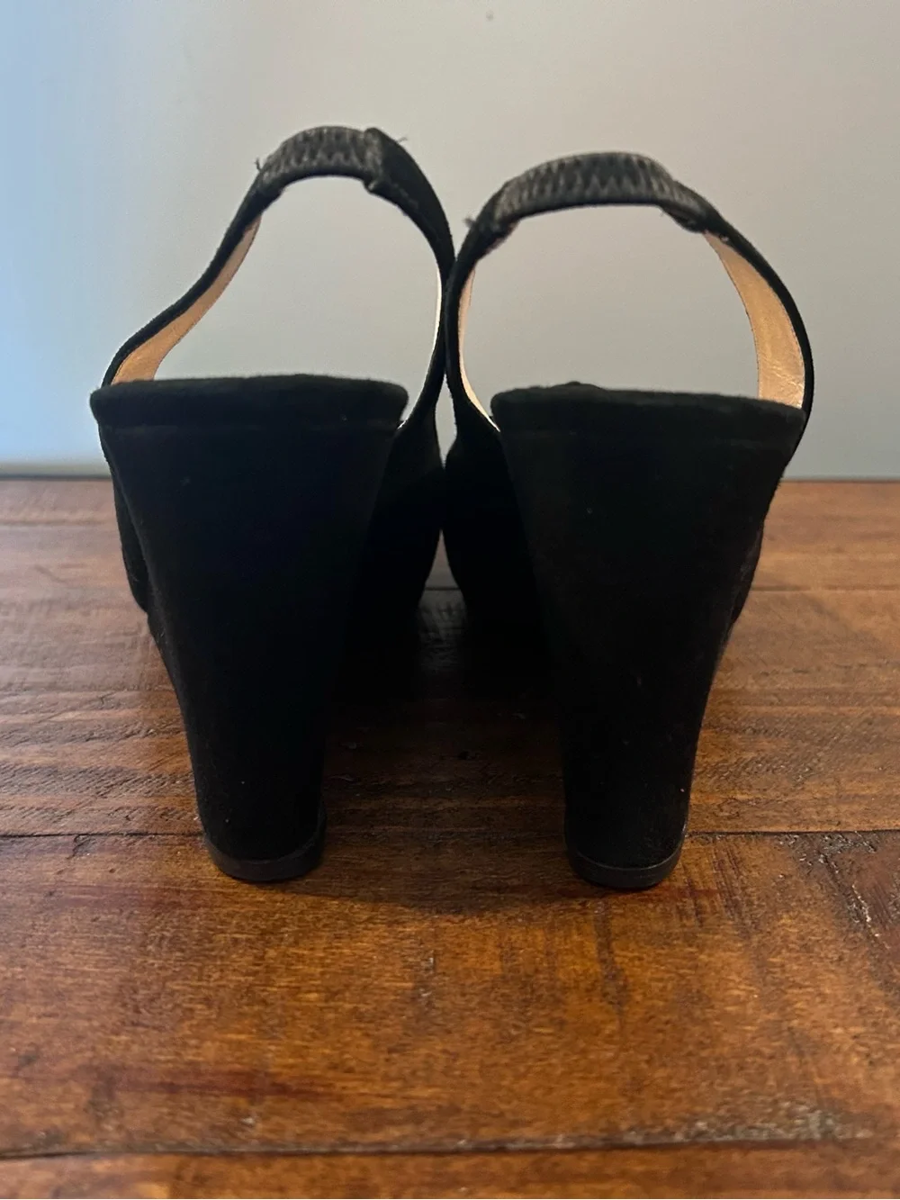 Christian Louboutin Black Suede Wedge Slingback Knot Peep-Toe.Size 40.5 See Note